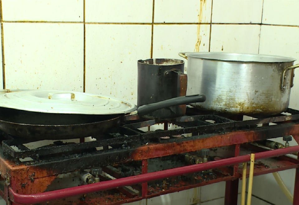 Cozinha Suja do restaurante - Pragas e Eventos