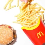 McDonalds batata e hamburguer 1600x800 1 - Pragas e Eventos