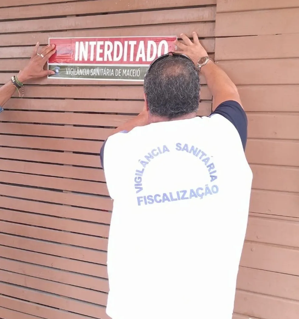 Restaurante interditado em Maceió por falta de certificado de controle de pragas
