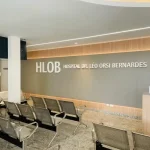 Foto da recepção do Hospital Léo Orsi Bernardes (HLOB)
