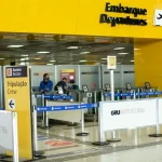 Segurança sanitária em aeroportos ganha novas regras da Anvisa. Entenda mudanças sobre pragas, água, limpeza, resíduos e gestão de riscos no Brasil